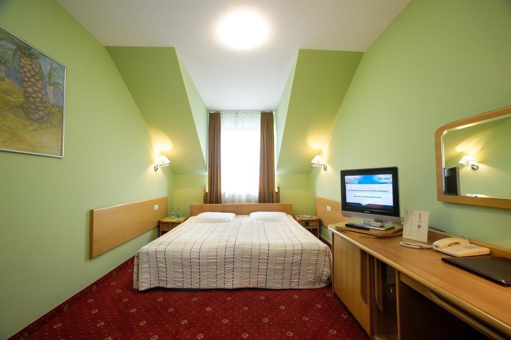 Hotel Orient クラクフ エクステリア 写真
