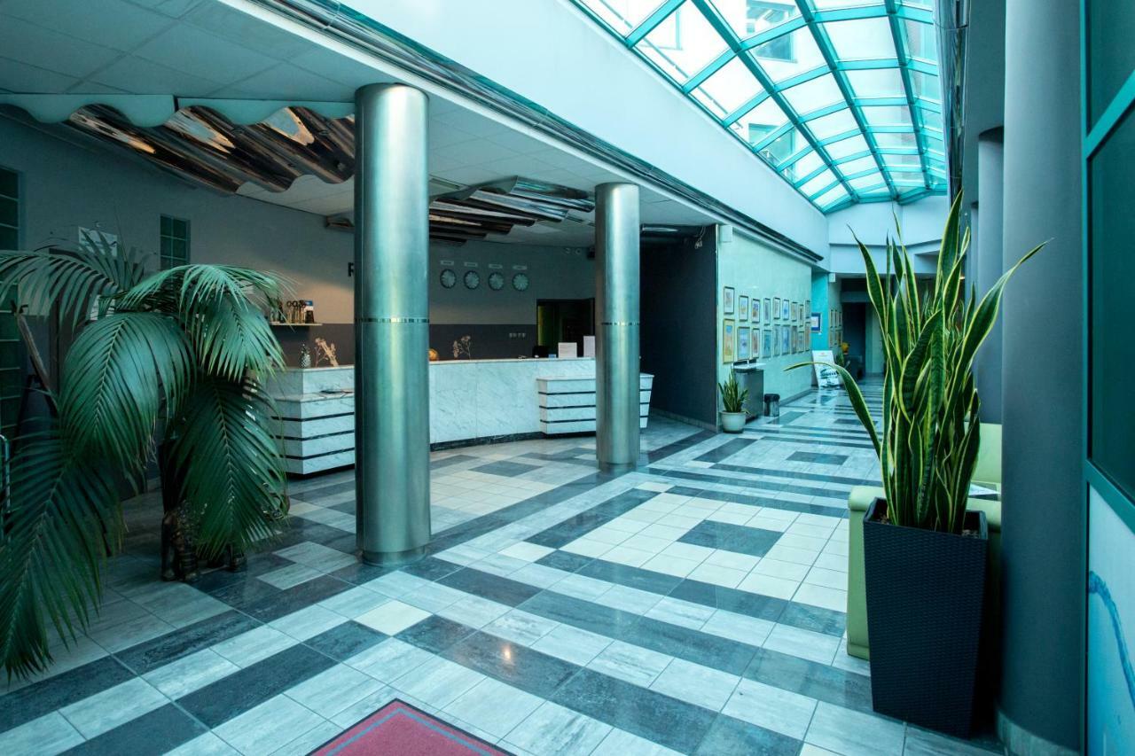 Hotel Orient クラクフ エクステリア 写真