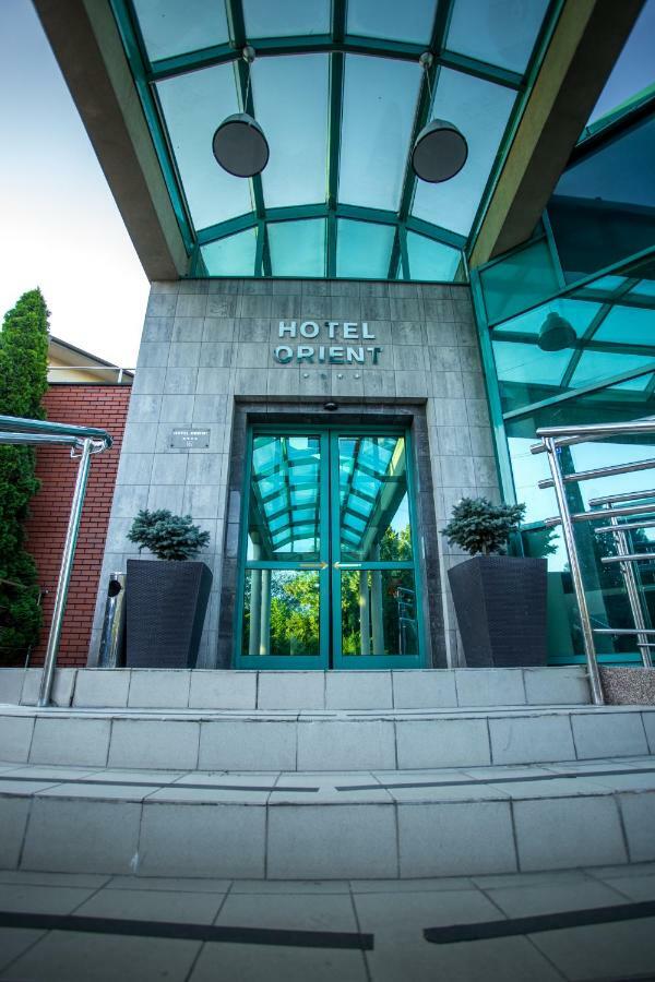 Hotel Orient クラクフ エクステリア 写真